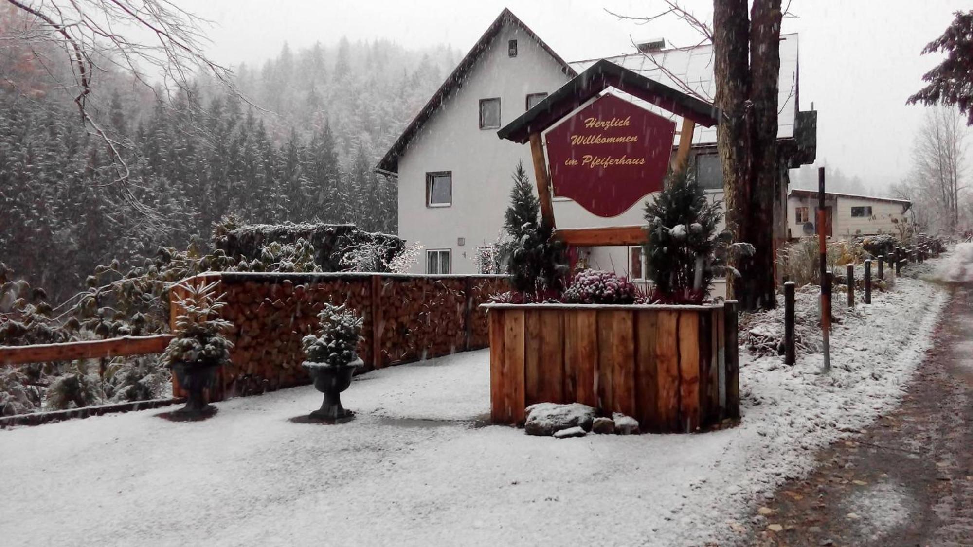 Waldpension Pfeiferhaus Warmensteinach Εξωτερικό φωτογραφία